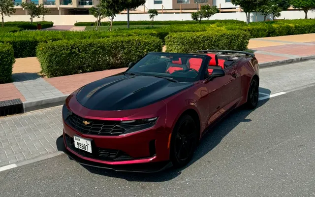 Chevrolet Camaro - image 1