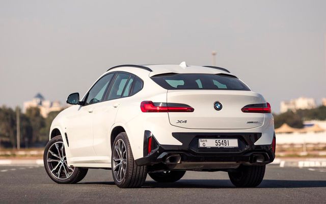 BMW X4 - image 2