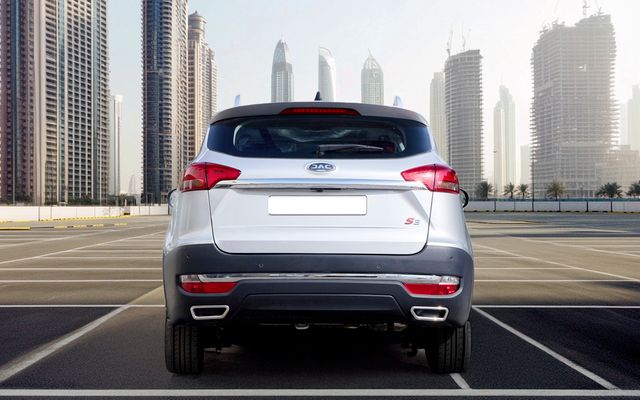 JAC S3+ 1.6L INTEL LUXURY - image 4