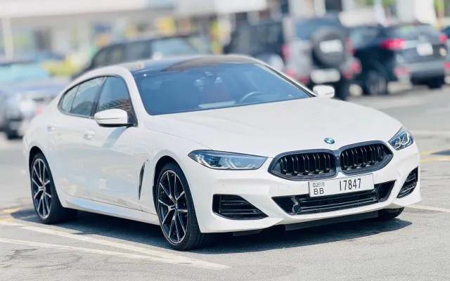 BMW 840i coupe 2024 - image 3