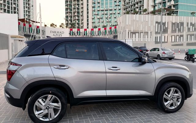 HYUNDAI CRETA - image 4