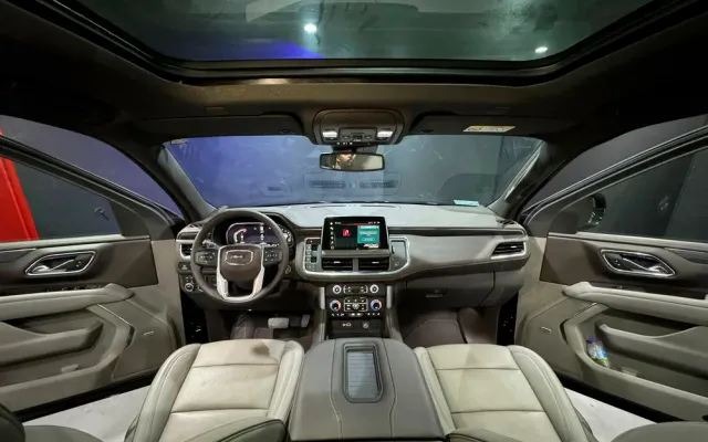 GMC YUKON - image 4