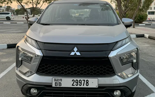 Mitsubishi Xpander - image 2