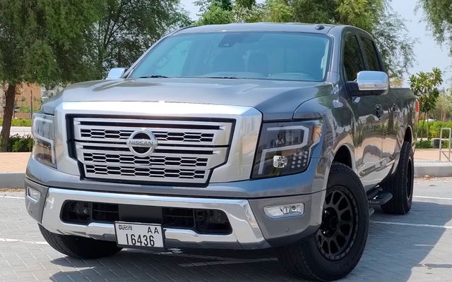 Nissan Titan - image 3
