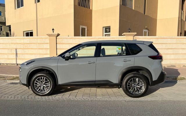 Nissan X-TRAIL - image 4