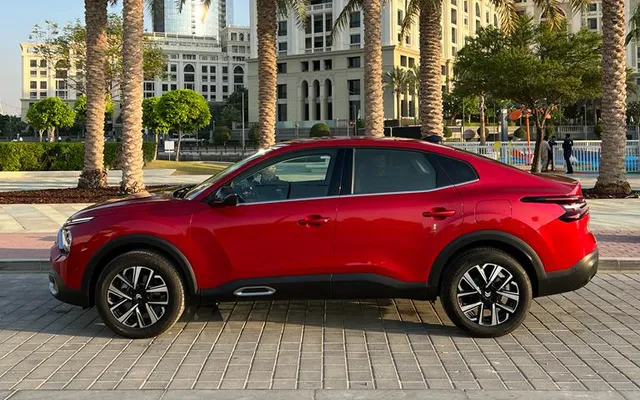 Citroen C4X - image 2