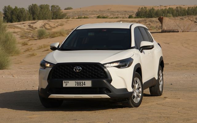 TOYOTA COROLLA CROSS - image 1