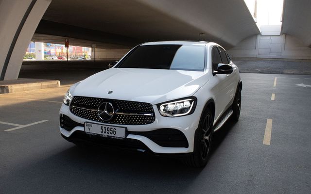 Mercedes-Benz GLC200 Coupe - image 3