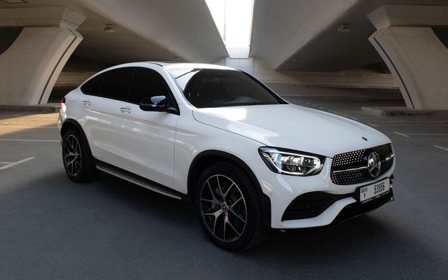 Mercedes-Benz GLC200 Coupe - image 4