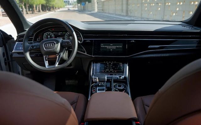 AUDI Q8 - image 4