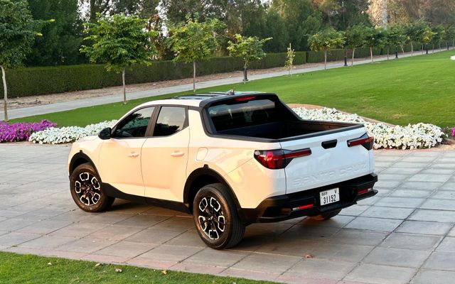 HYUNDAI SANTA CRUZ - image 4