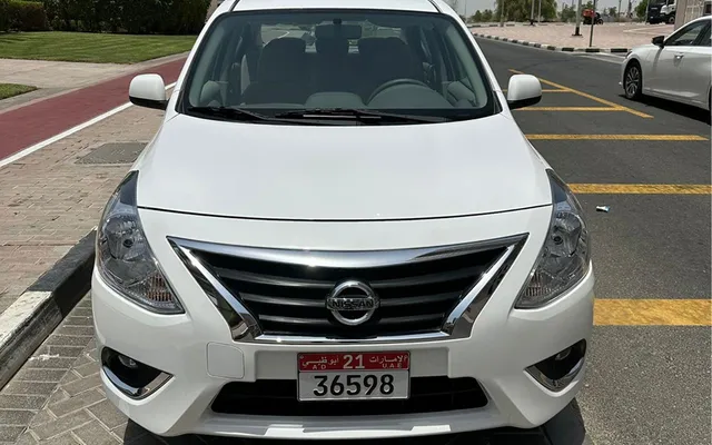 Nissan Sunny - image 3