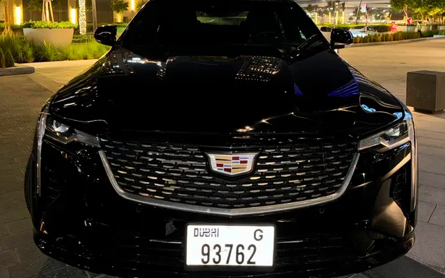 Cadillac CT4 - image 3