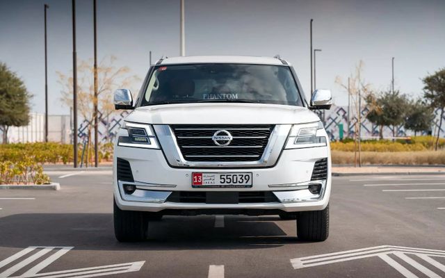 NISSAN PATROL PLATINUM V8 - image 3