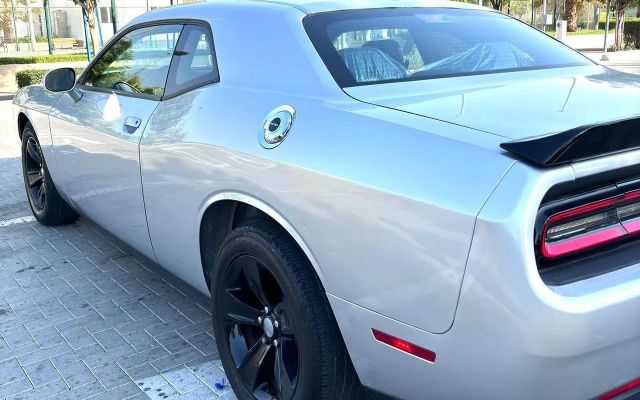 DODGE CHALLANGER - image 3