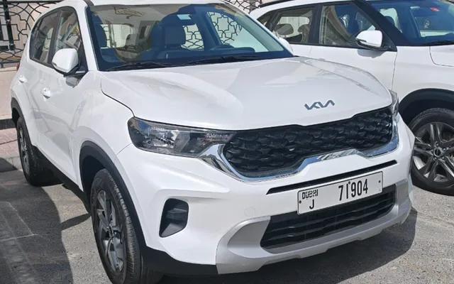 Kia Sonet - image 3