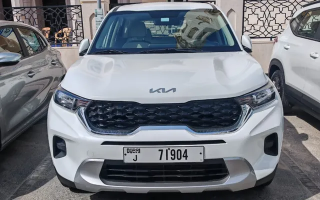 Kia Sonet - image 2