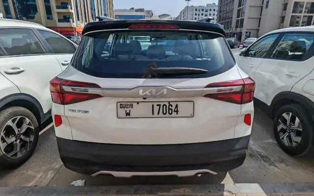 Kia Sonet - image 4