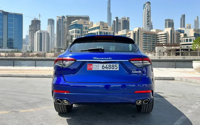 MASERATI LEVANTE GT - image 4