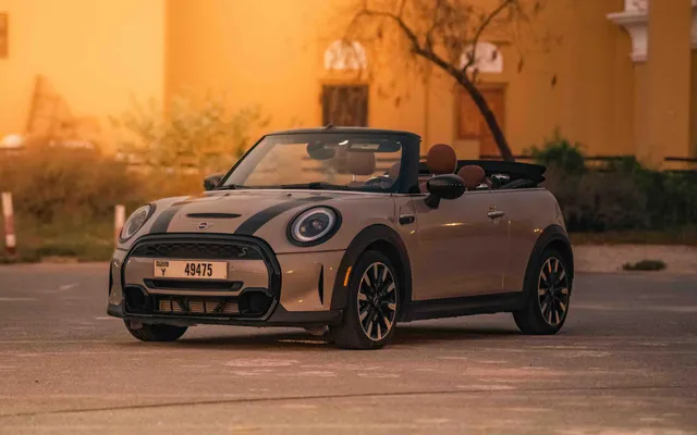 MINI COOPER - image 2