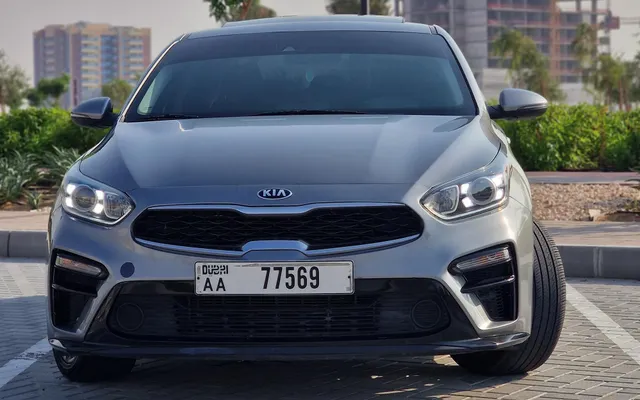 Kia Forte - image 2