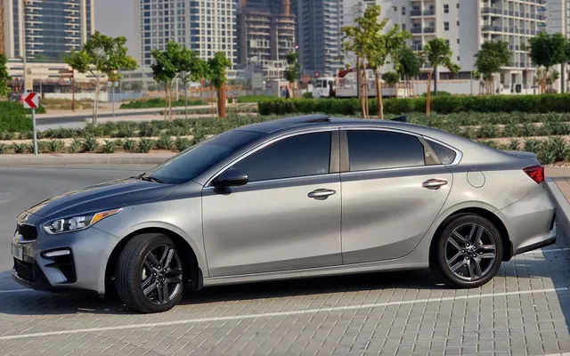 Kia Forte - image 3