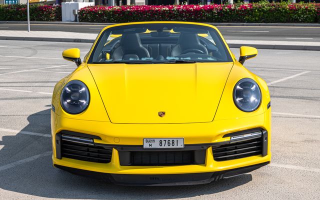 Porsche 911 992 Turbo Cabriolet - image 2