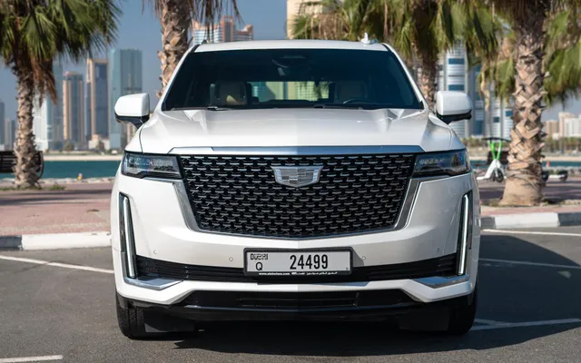 CADILLAC ESCALADE - image 3