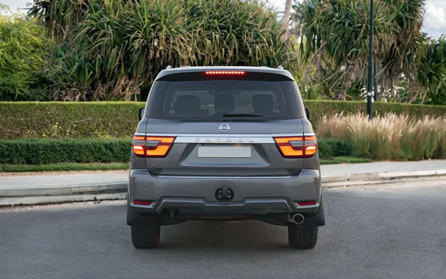 Nissan Patrol - image 3