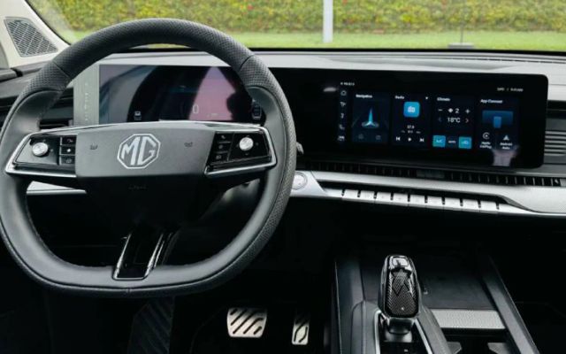 MG RX9 - image 4