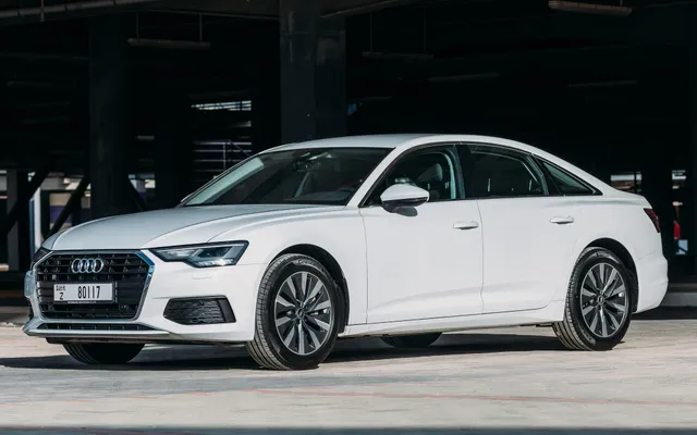Audi A6 - image 2