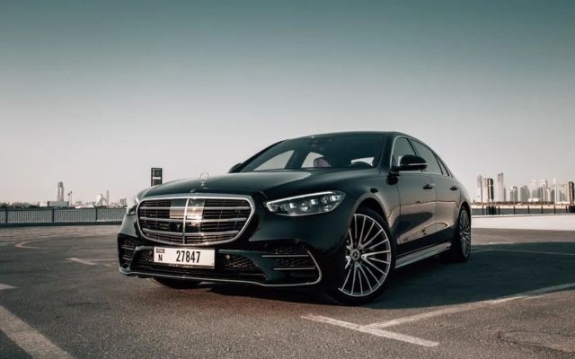 Mercedes S500 - image 2