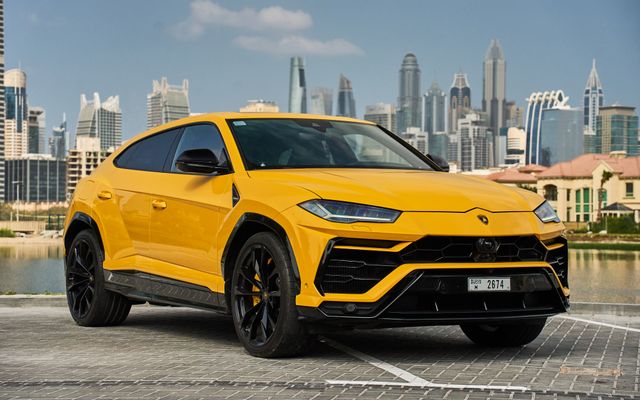 Lamborghini Urus MY20 - image 1