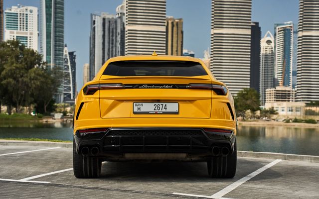 Lamborghini Urus MY20 - image 4