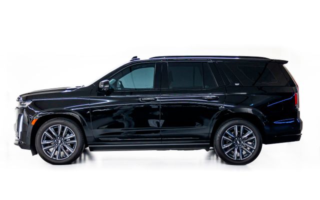 Cadillac Escalade Sport Platinum - image 2