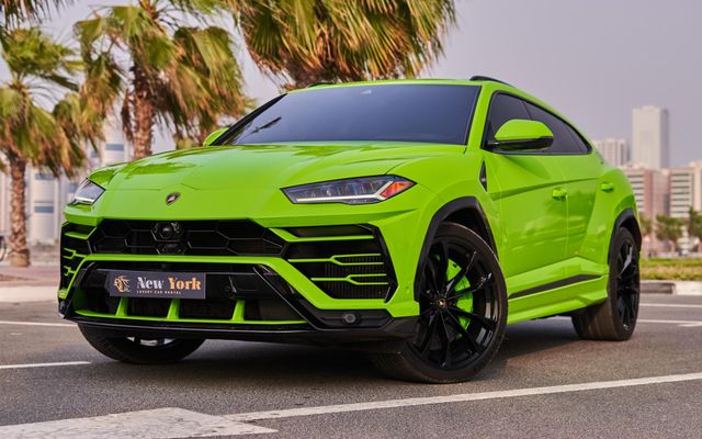 LAMBORGHINI URUS - image 3
