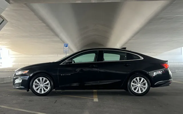 Chevrolet Malibu - image 2