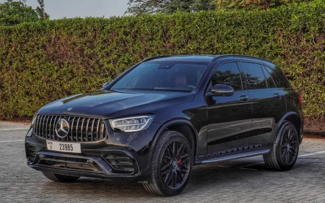 Mercedes GLC300 - image 1