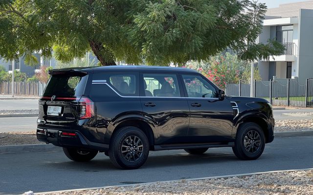NISSAN PATROL TITANIUM - image 2