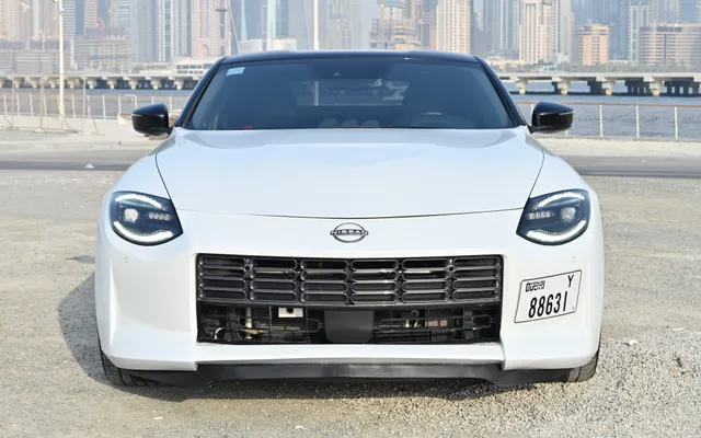 Nissan 370Z - image 4