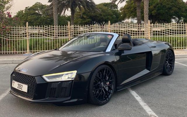 AUDI R8 - image 4