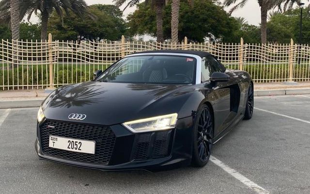 AUDI R8 - image 3