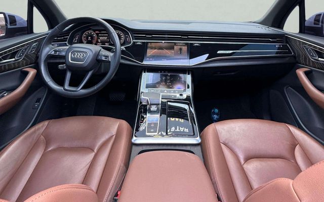 AUDI Q7 - image 4