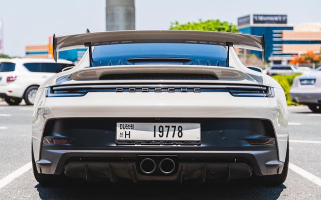 Porsche 911 GT3 - image 4