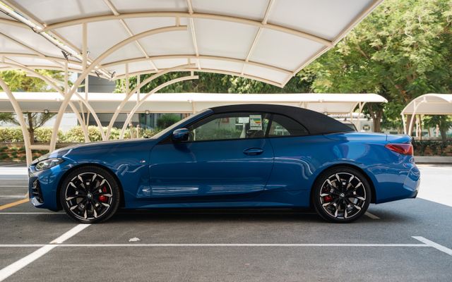 BMW 430i Convertible - image 2