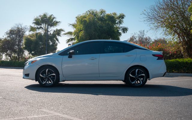Nissan Versa 2024 - image 2