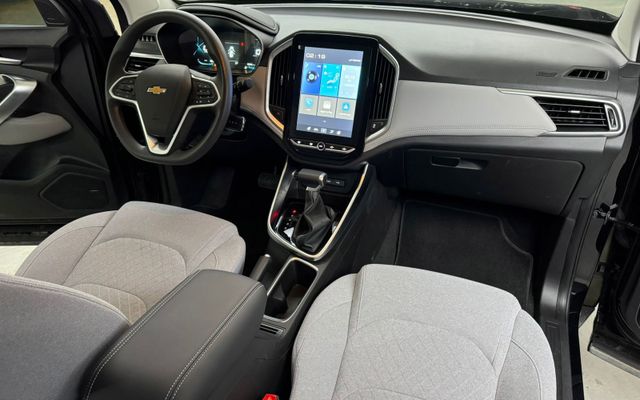 CHEVROLET CAPTIVA - image 3