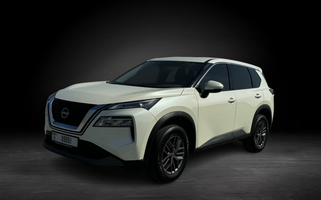 NISSAN X-TRAIL - image 1