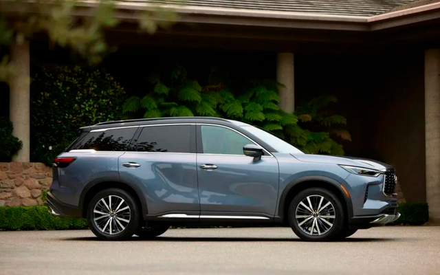 INFINITI QX60 - image 2