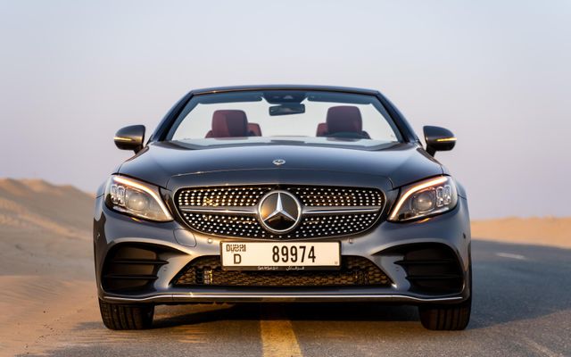 Mercedes C200 Convertible - image 2